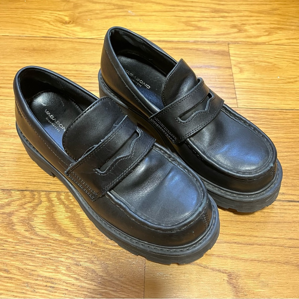 Vagabond Cosmo 2.0 penny loafer